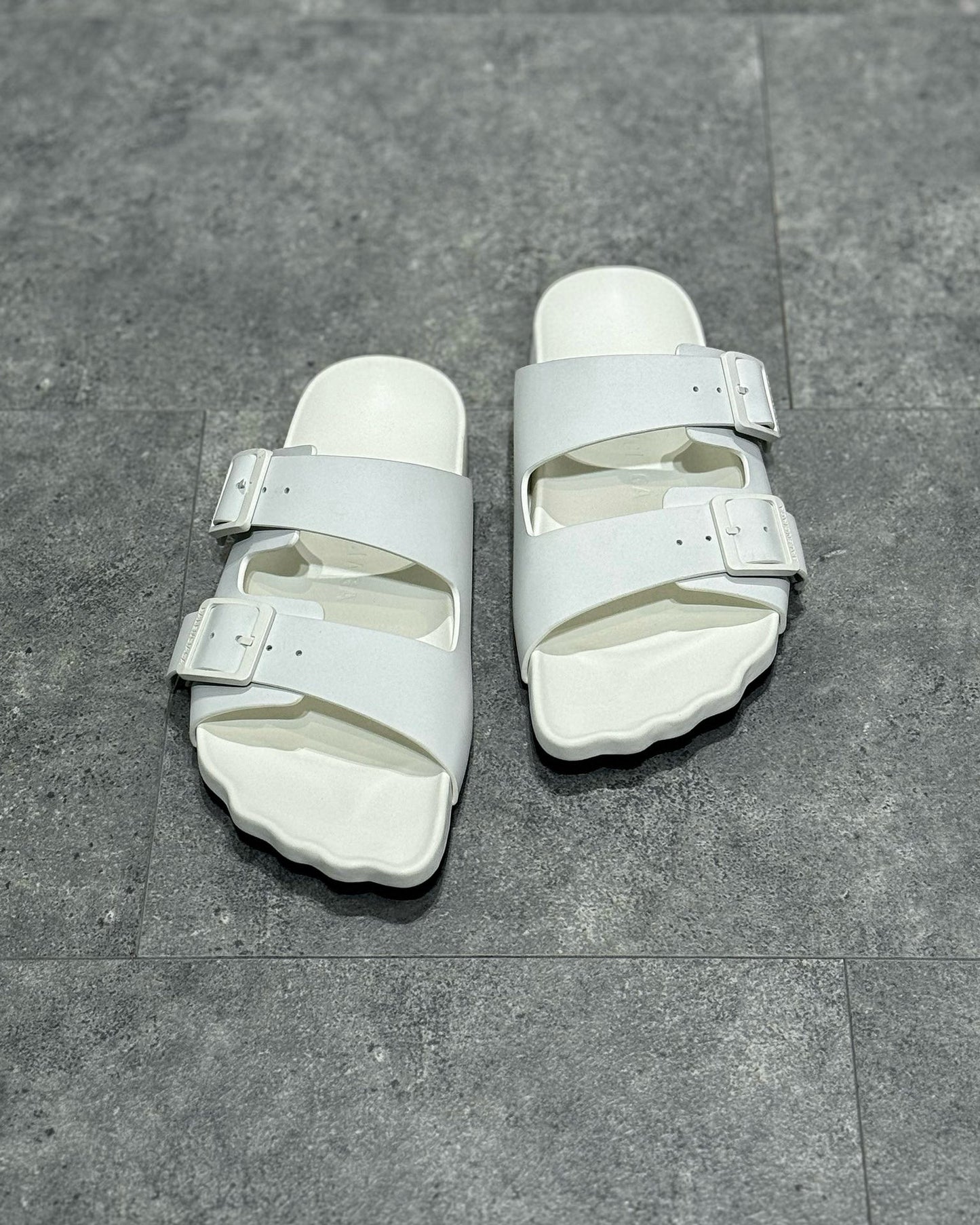 BLCG SANDALS