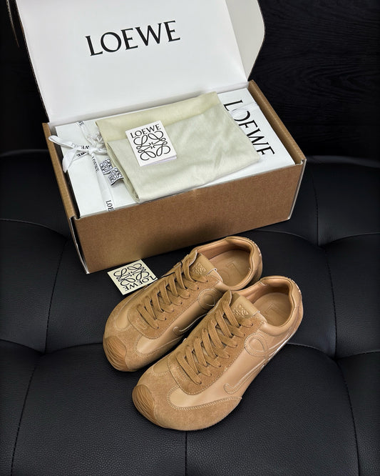 Loewe Sneakers