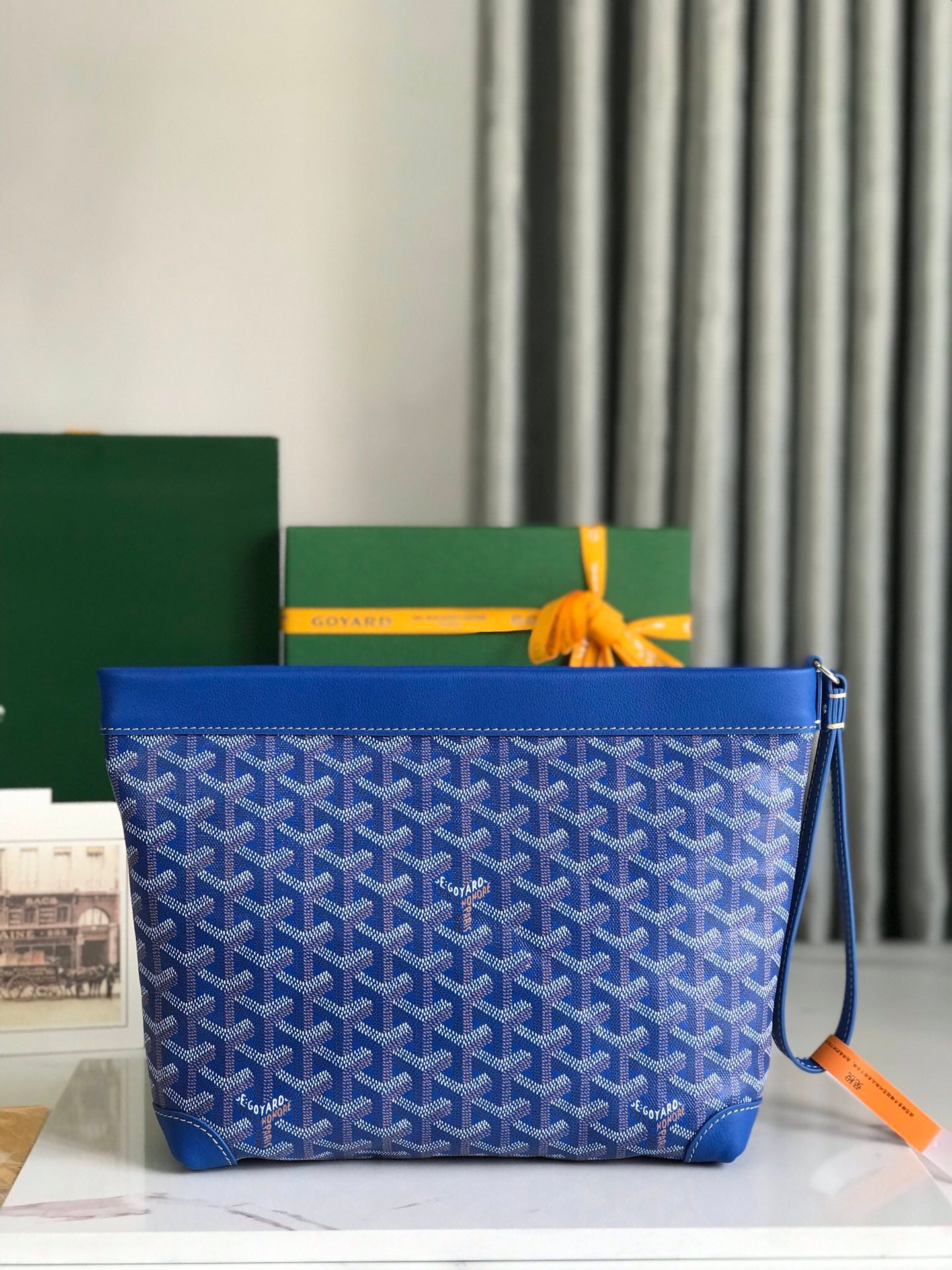 Goyard Conti