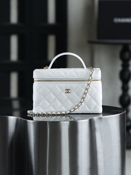 Chanel 25P Hobo Bag