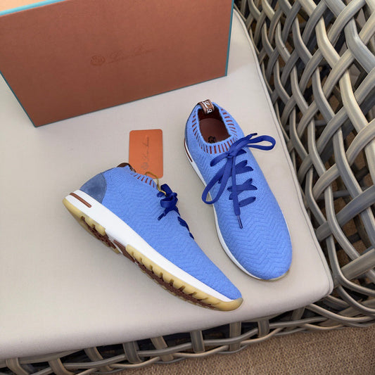 LP Sneakers