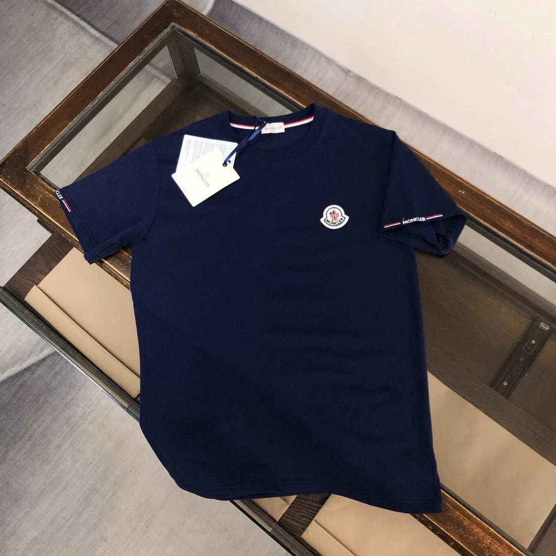 Moncler T-shirt