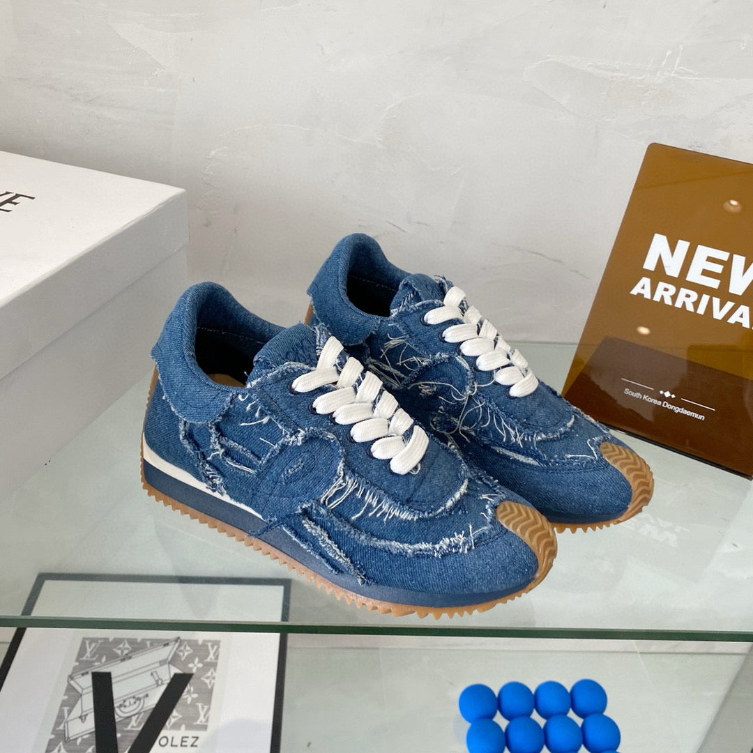Loewe Sneakers