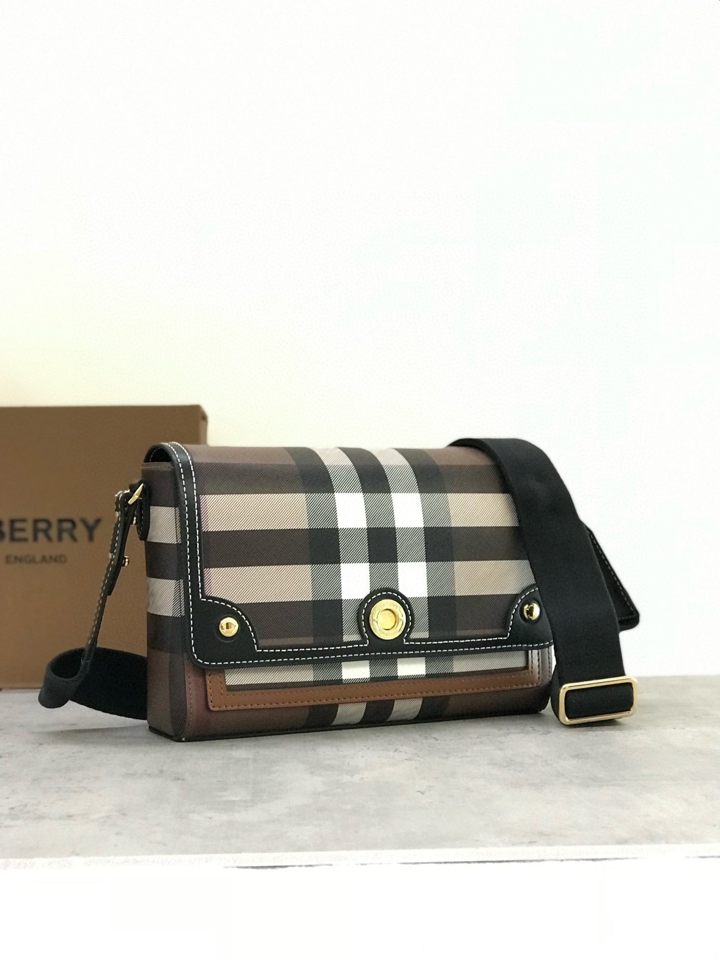 BBR Note Cross Body Bag