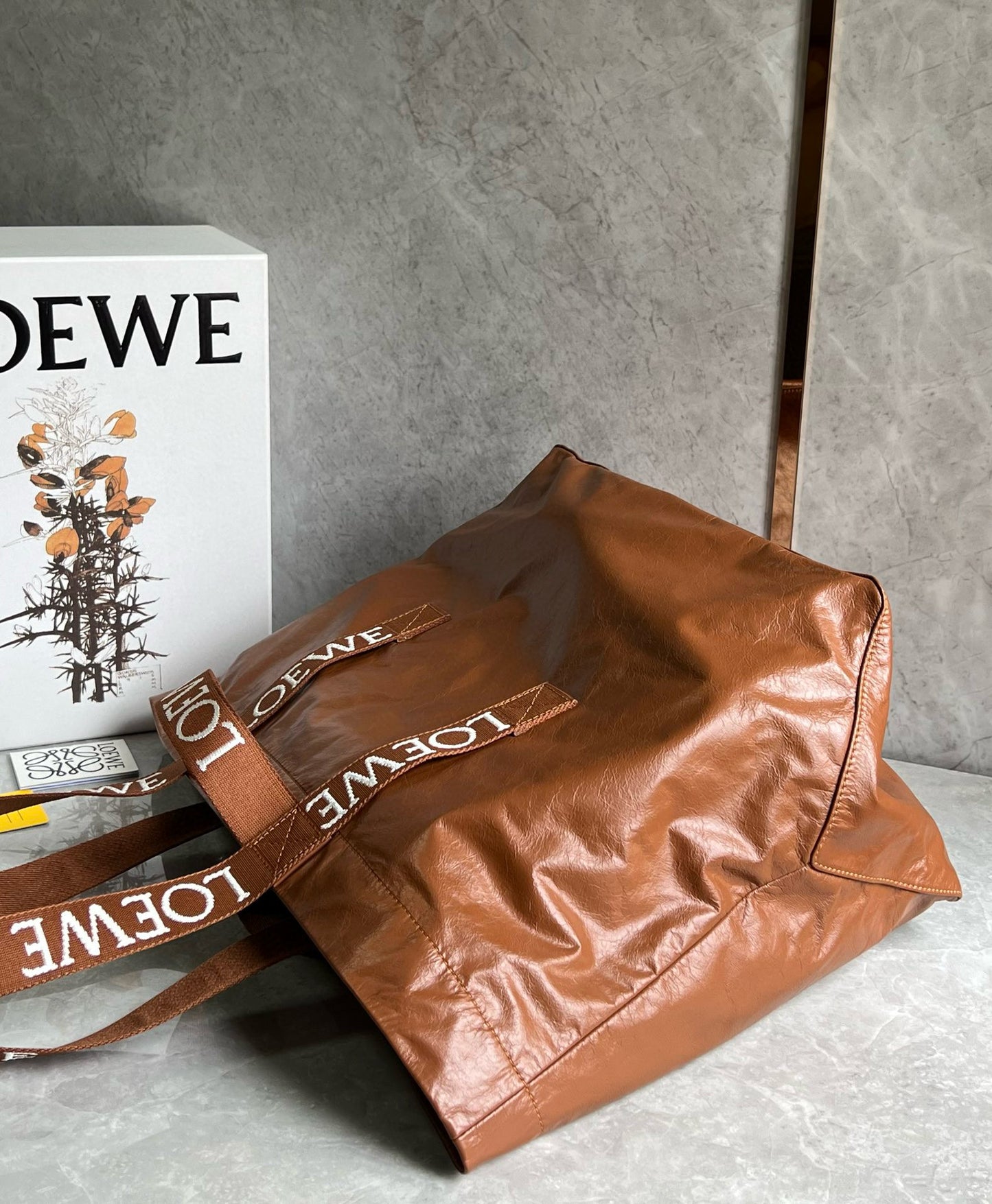 Loewe Fold Shopper