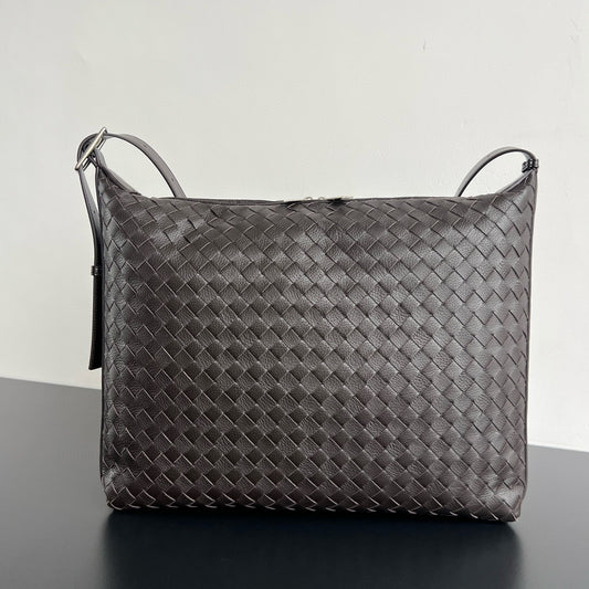 BV Hobo Bag 44x33x9CM