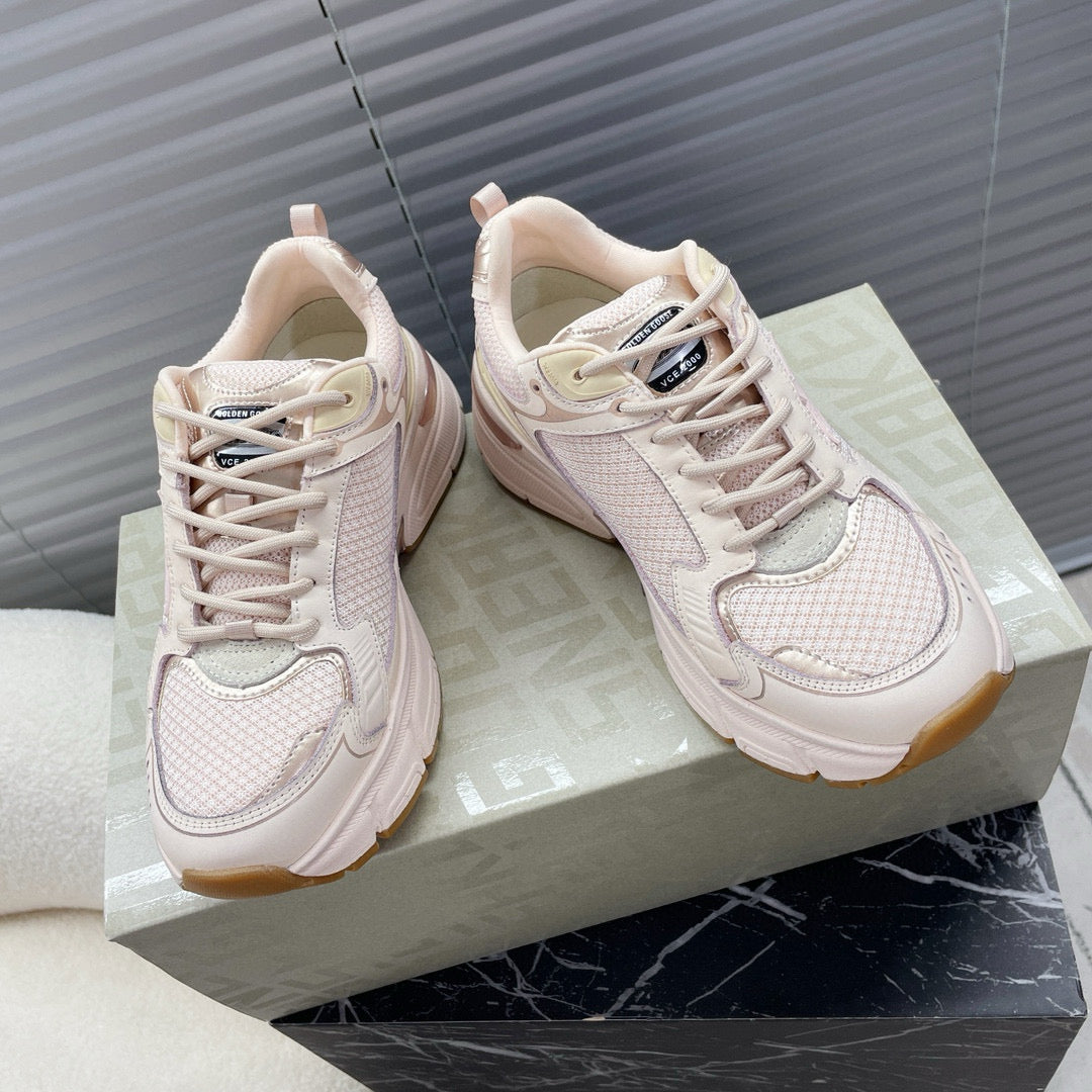 Golden Goose Sneaker