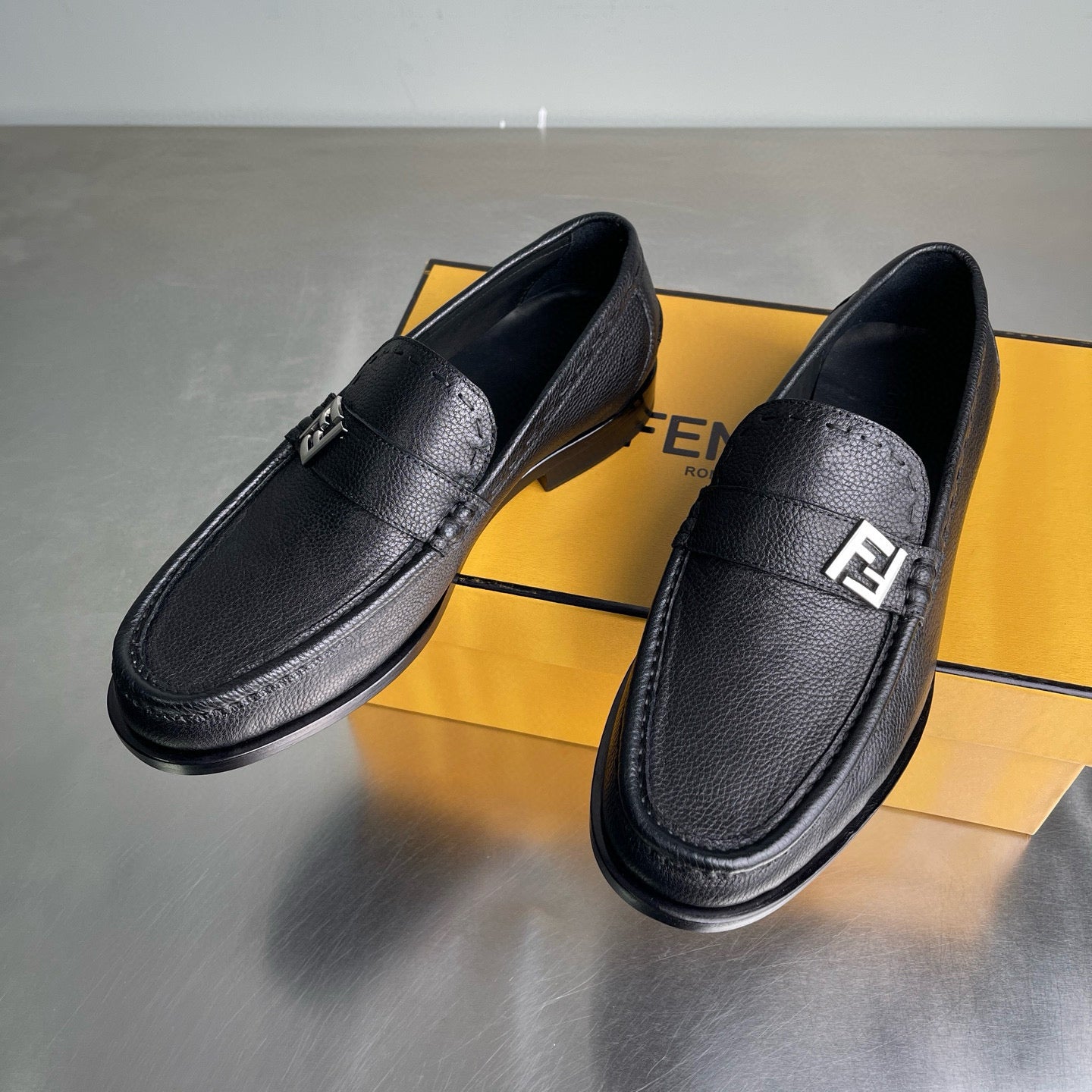Fendi Loafer