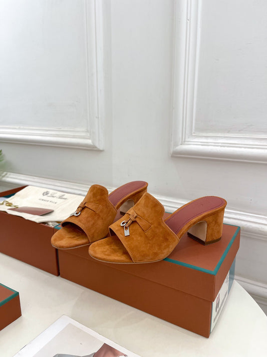 LP Sandals