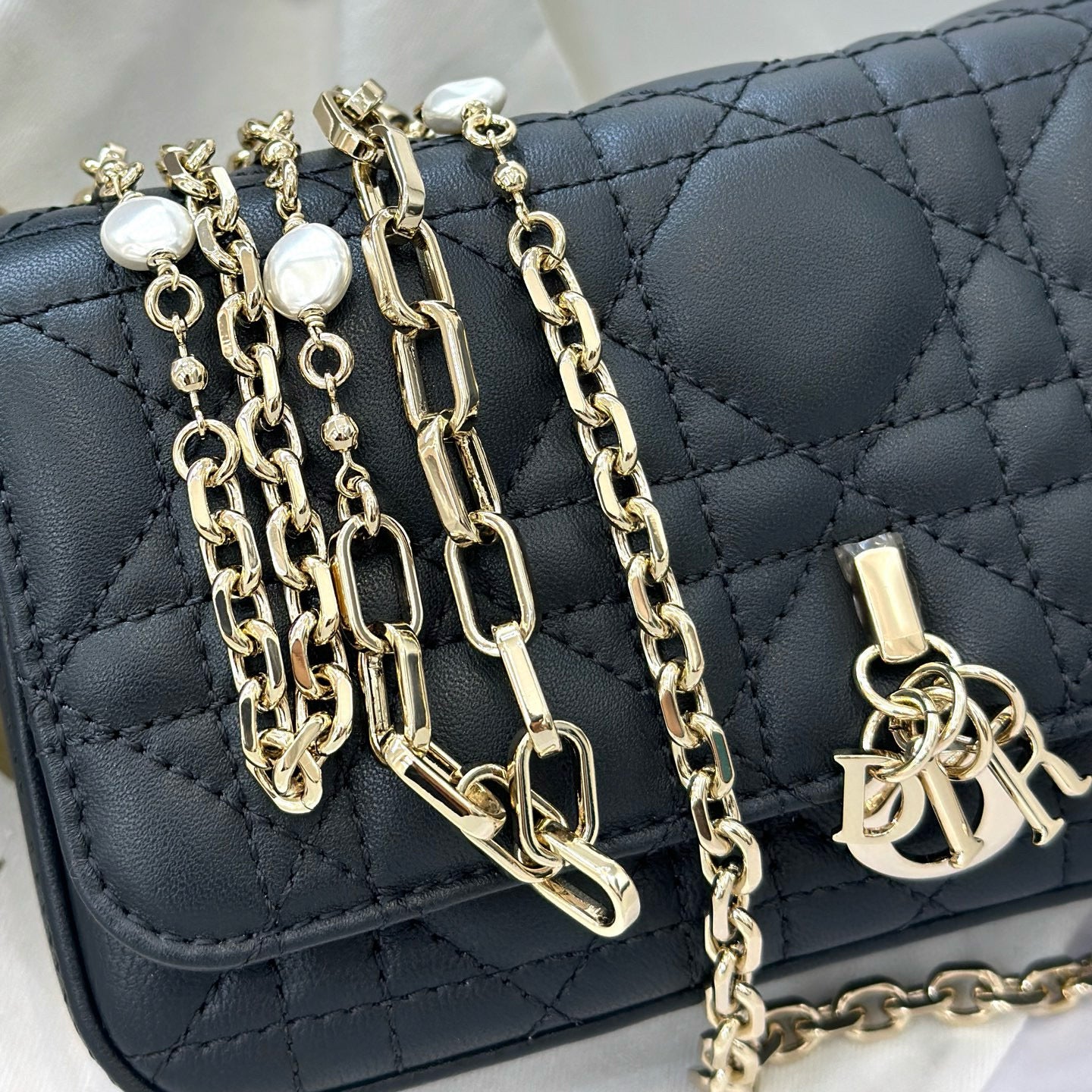 Dior WOC