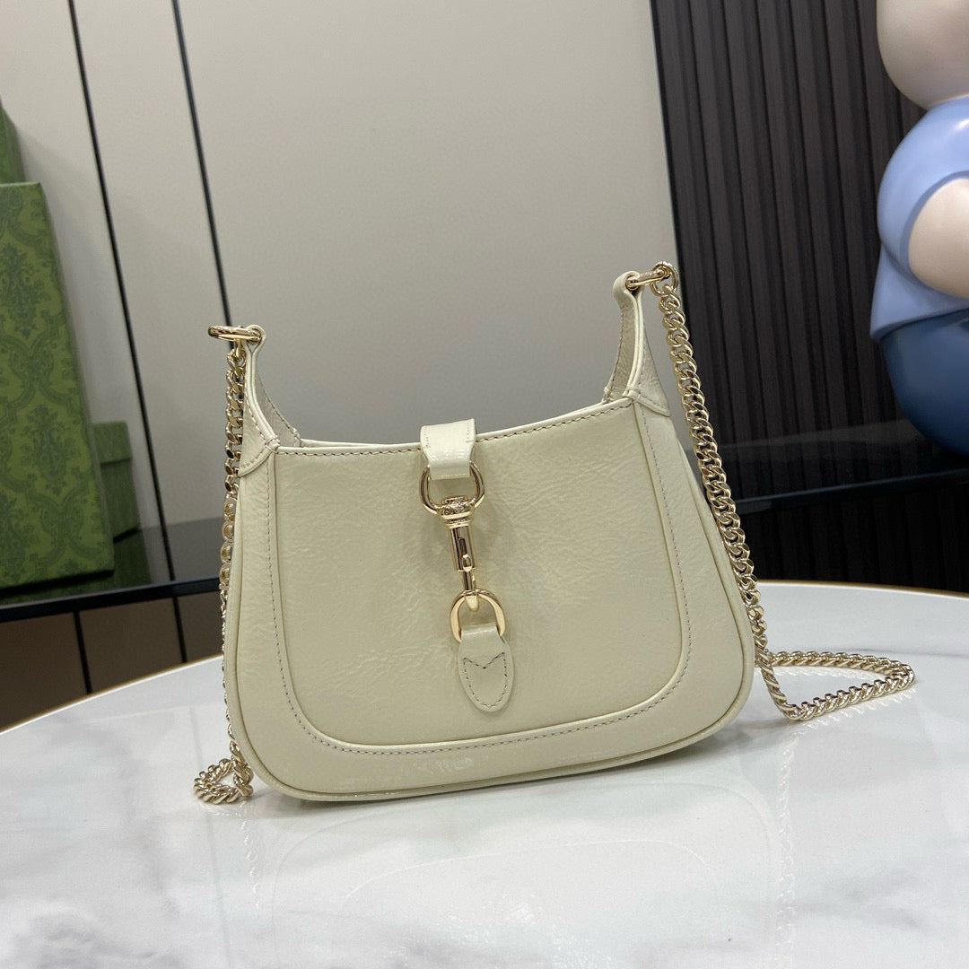 Gucci Jackie