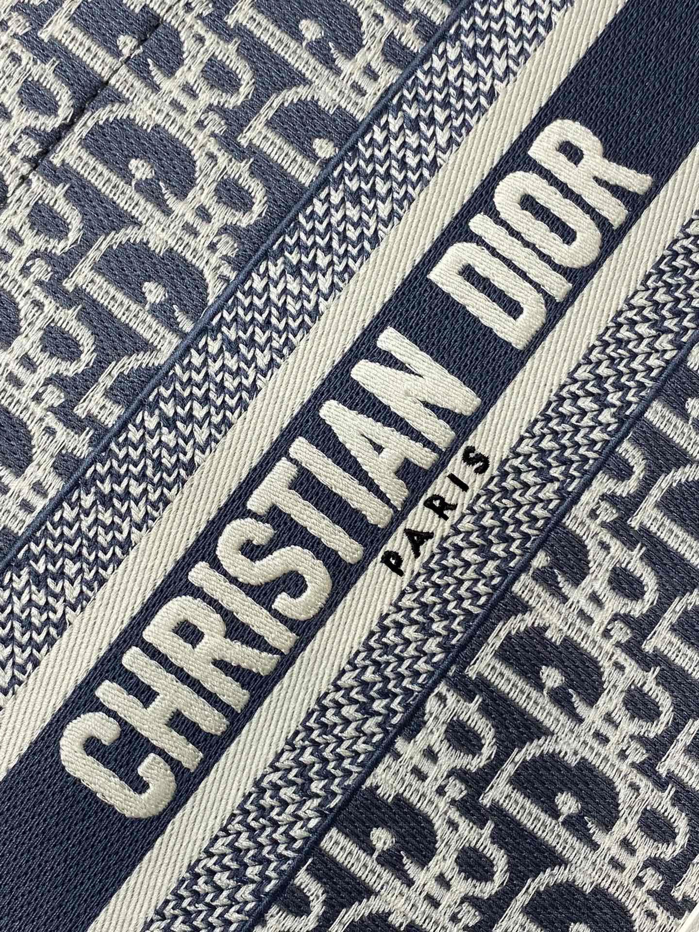 Dior Tote  26x12x21cm