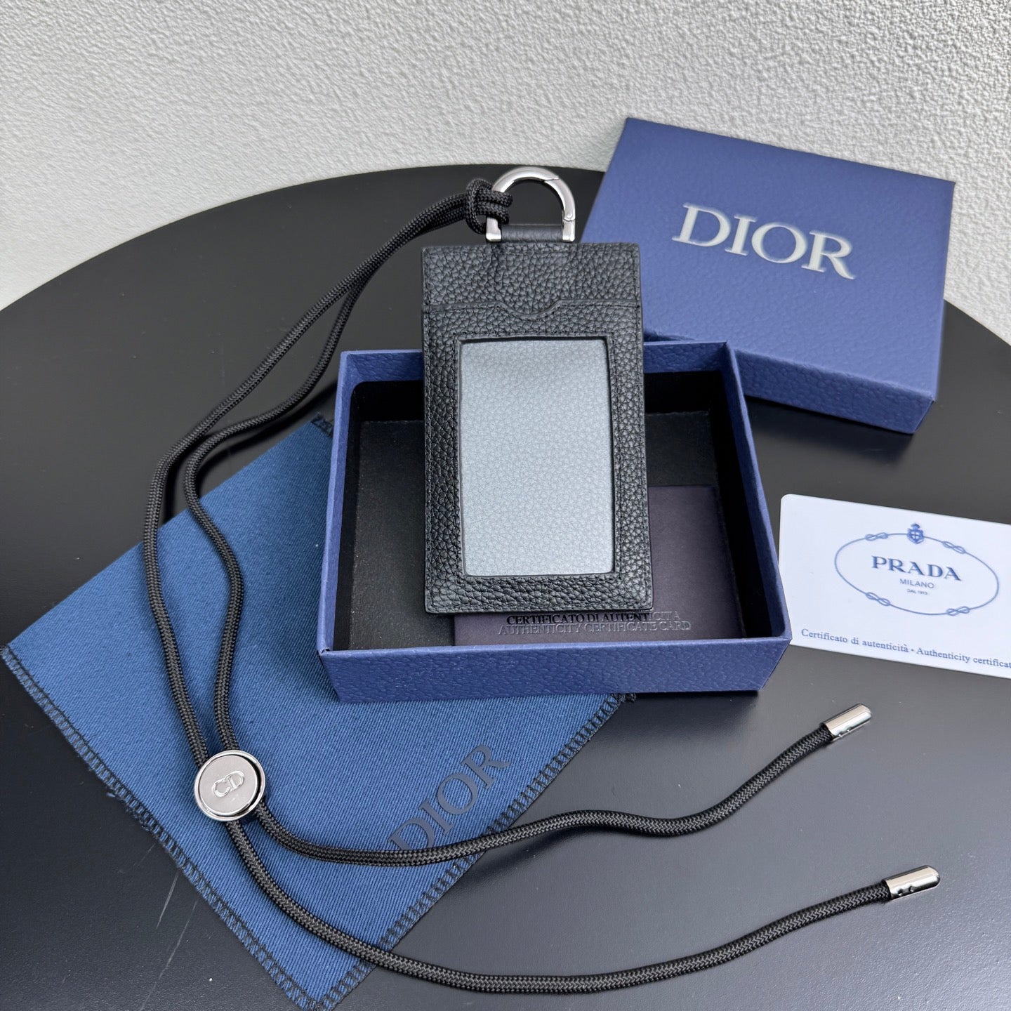 Dior Vertical Cardholder