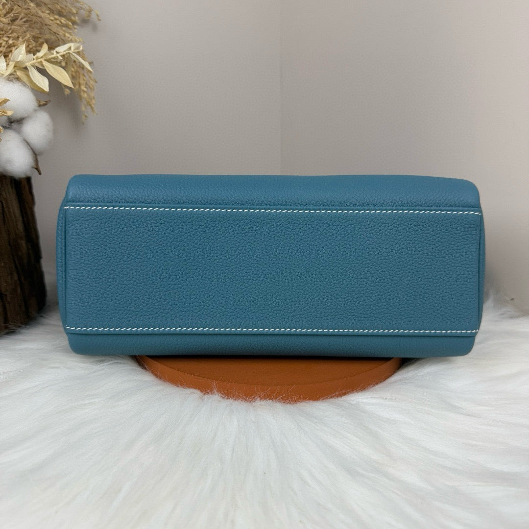 Hermes Messenger Bag