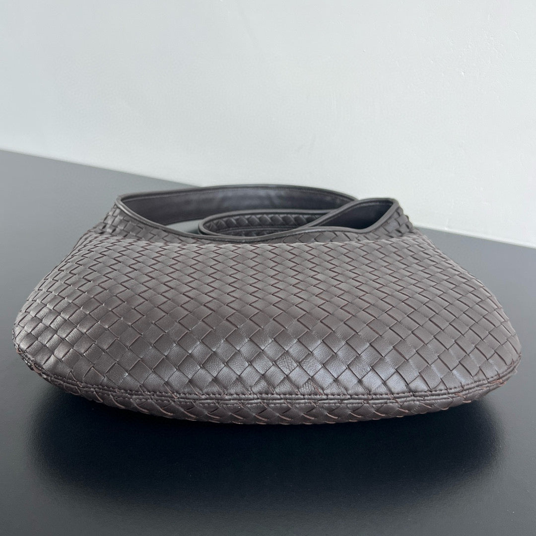 BV Woven Bag 38x24x2CM