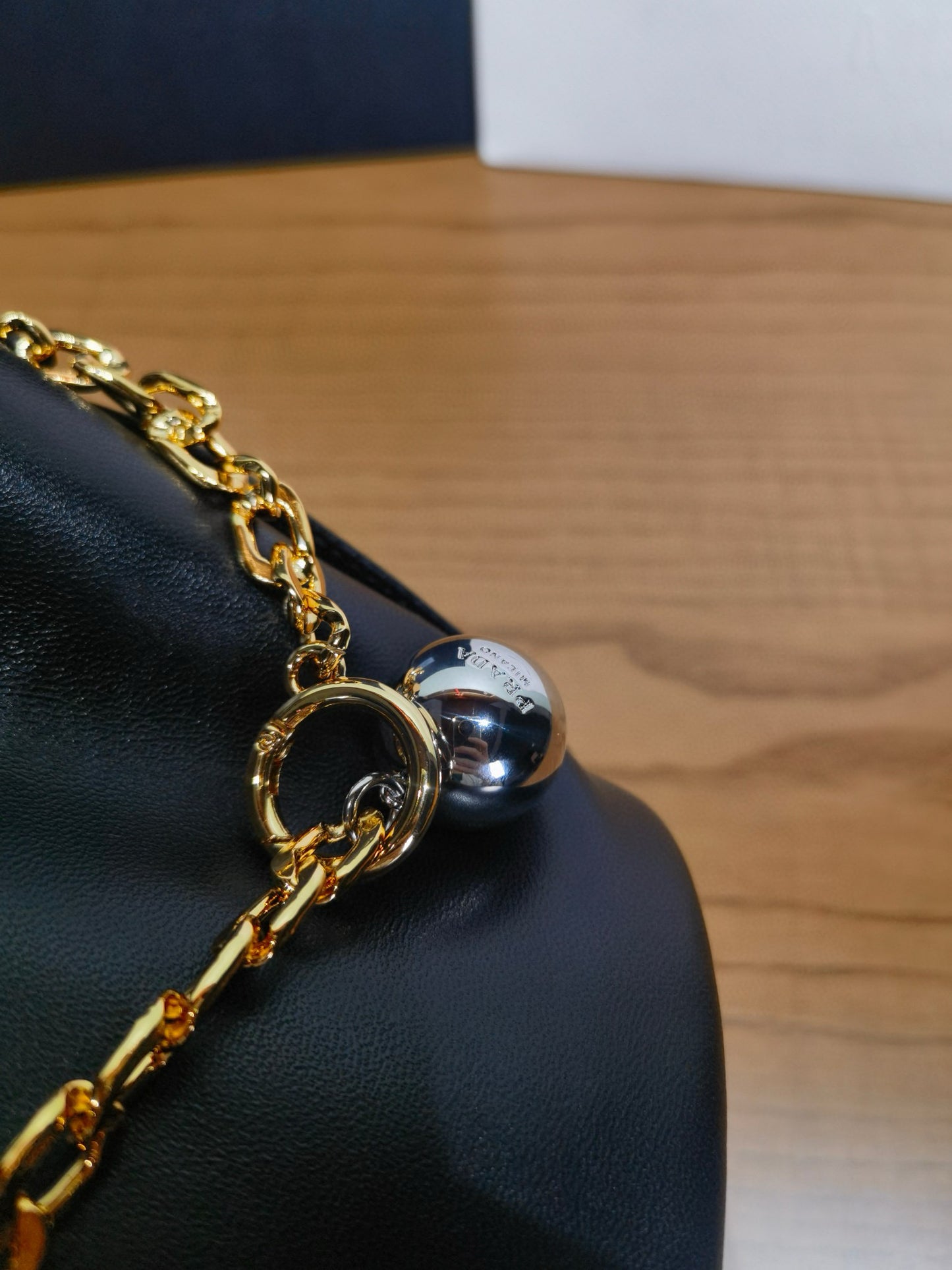 PD Petit Sac Noir Bucket Bag