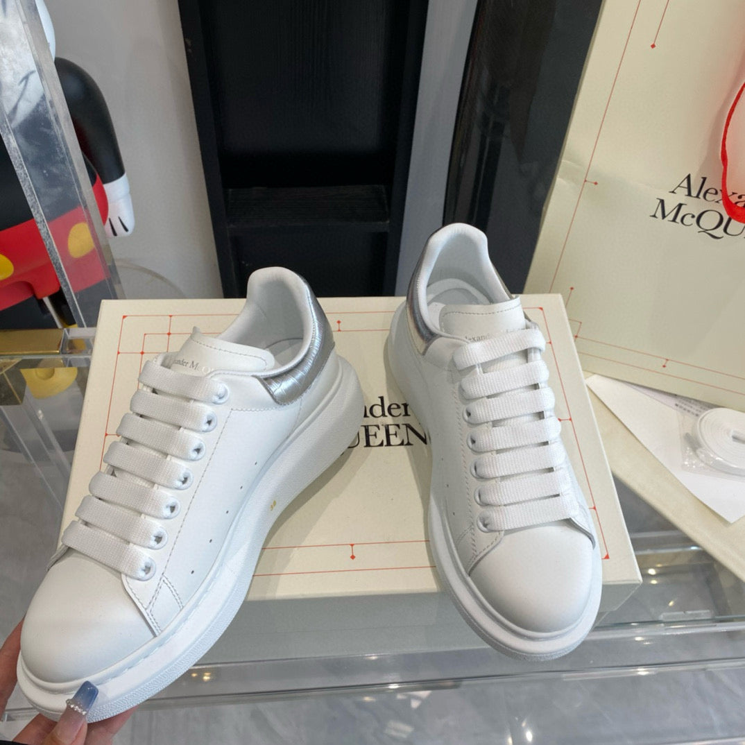 Alexander McQueen Sneakers