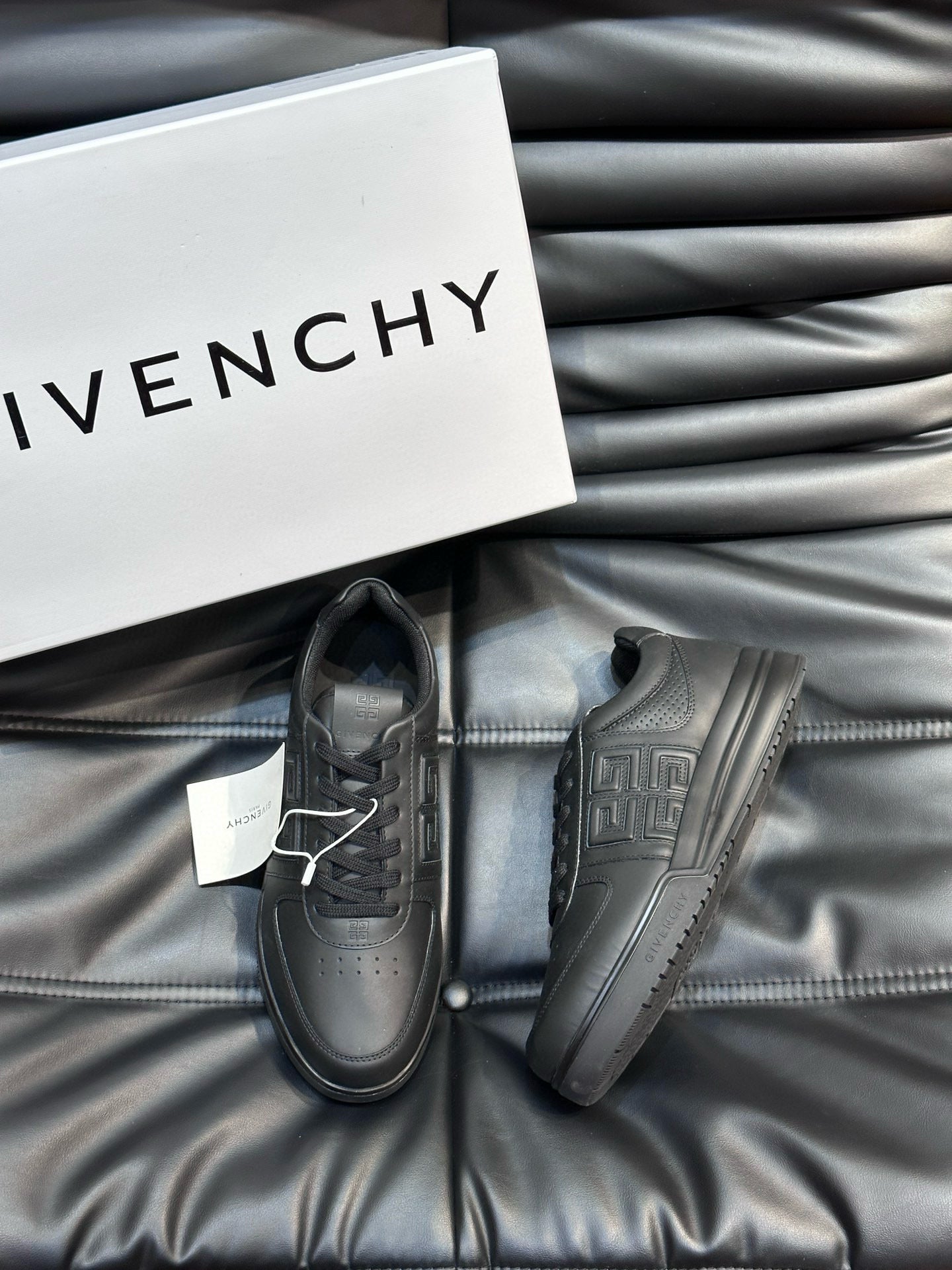 Givenchy Sneakers