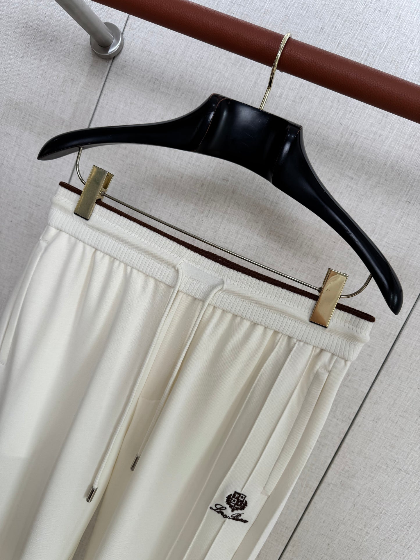 LP Long Pants