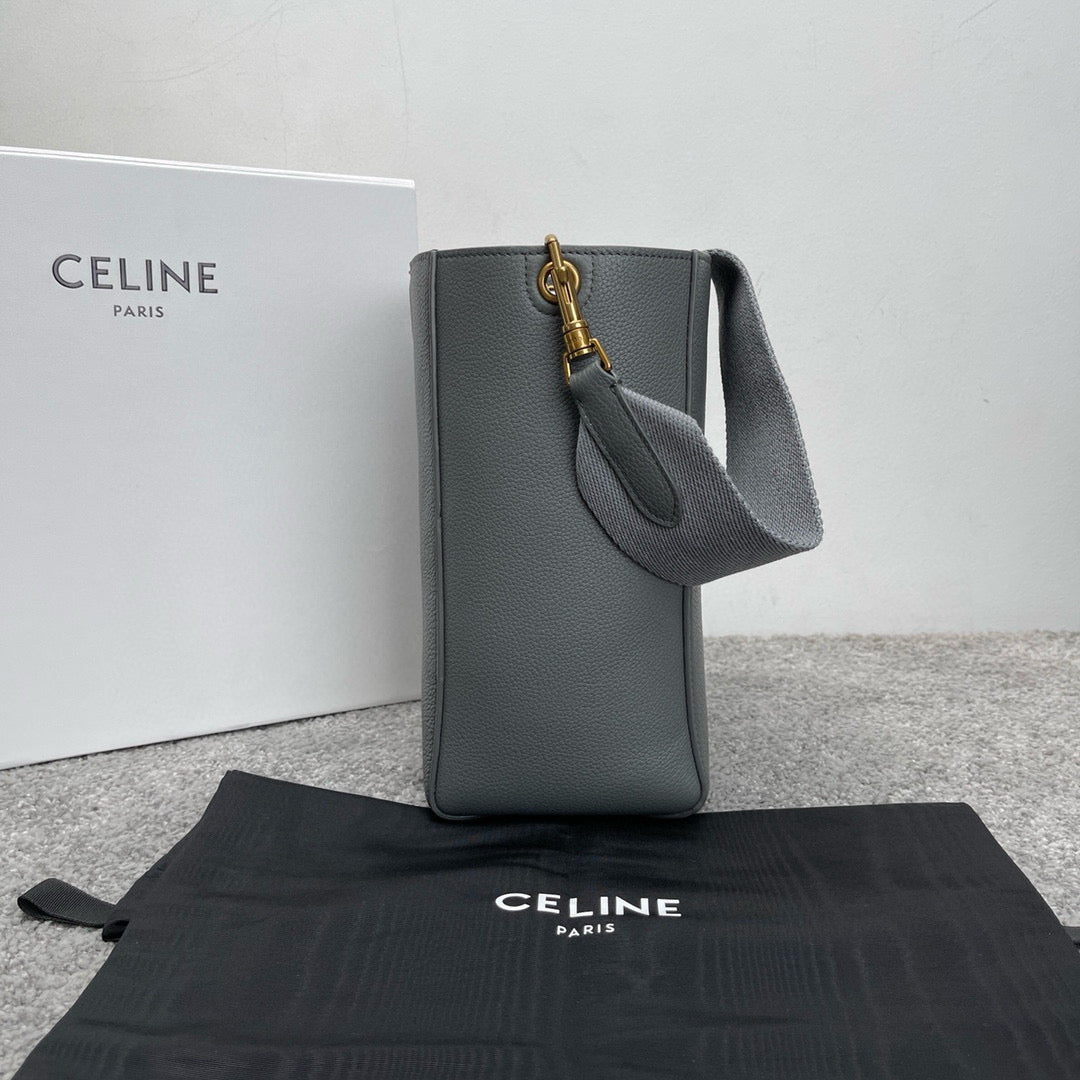 Celine Sangle Bucket