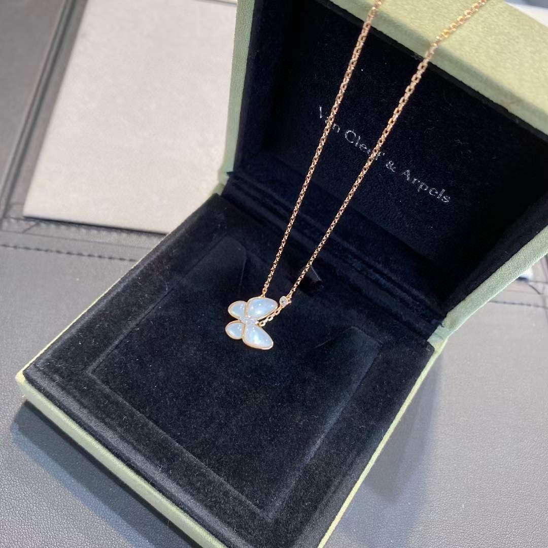 Van Cleef & Arpels Necklace