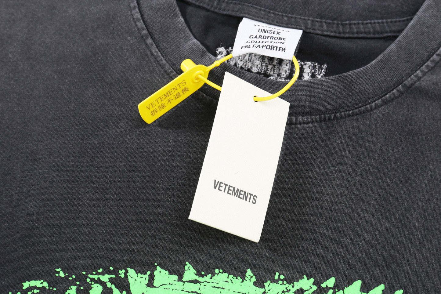 Vetements T-Shirt