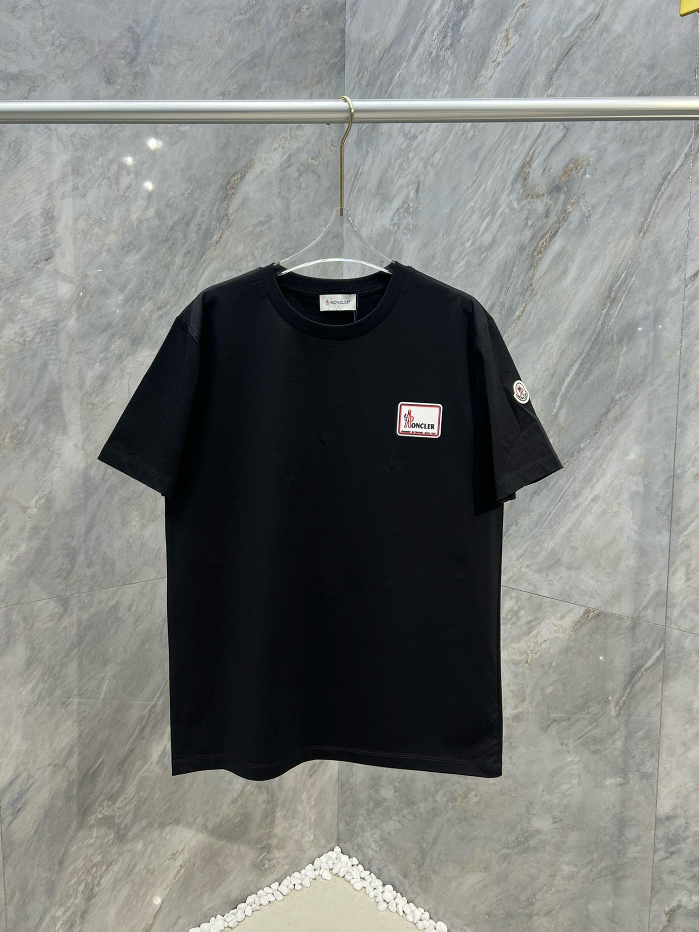 Moncler T-shirt