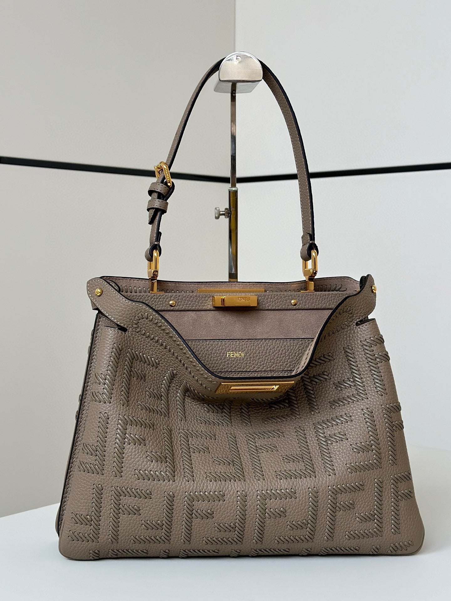 Fendi Peekaboo Soft Bag (Medium)