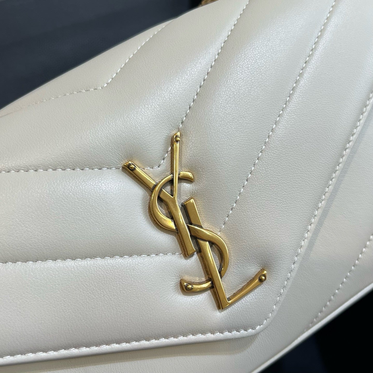 YSL Loulou Shoulder Bag 29x17x8cm