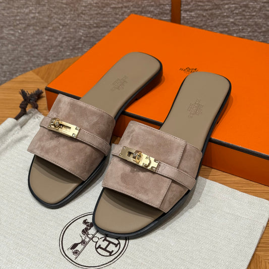 Hermes Slippers