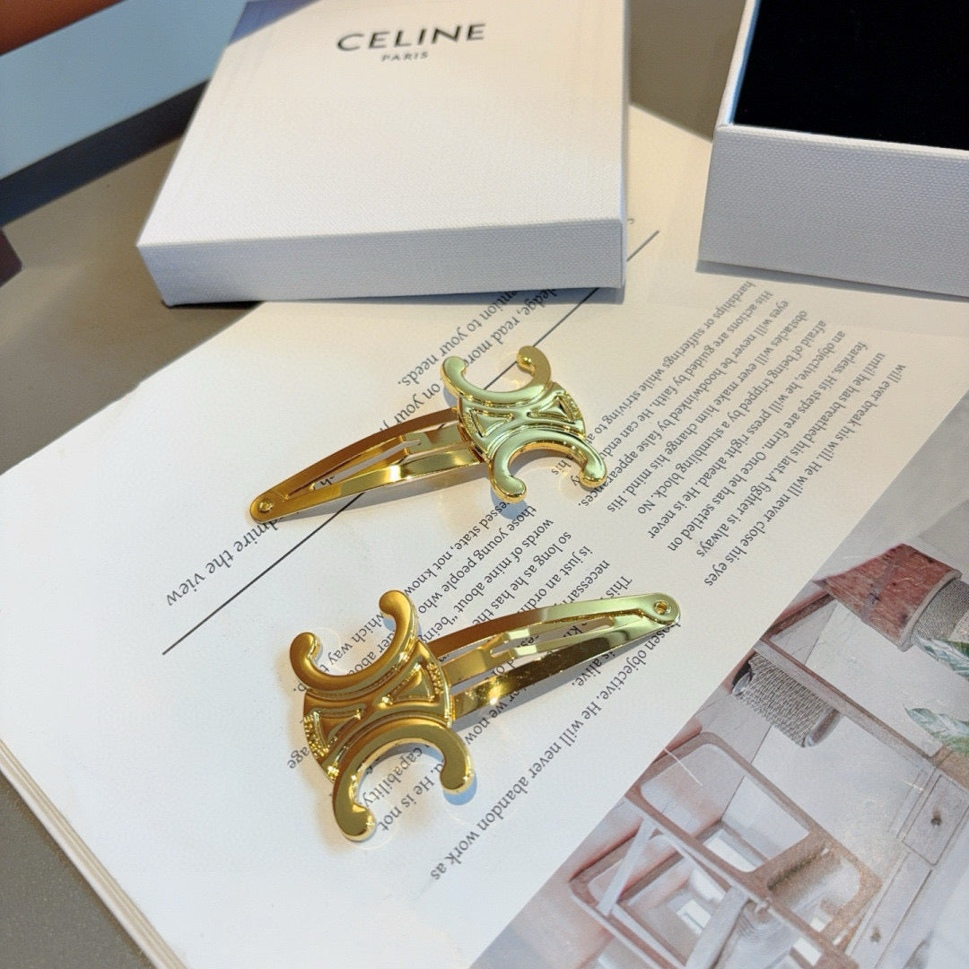 Celine Hairpin