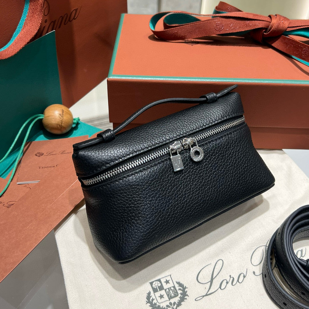 Loro Piana 16 Classic Bag