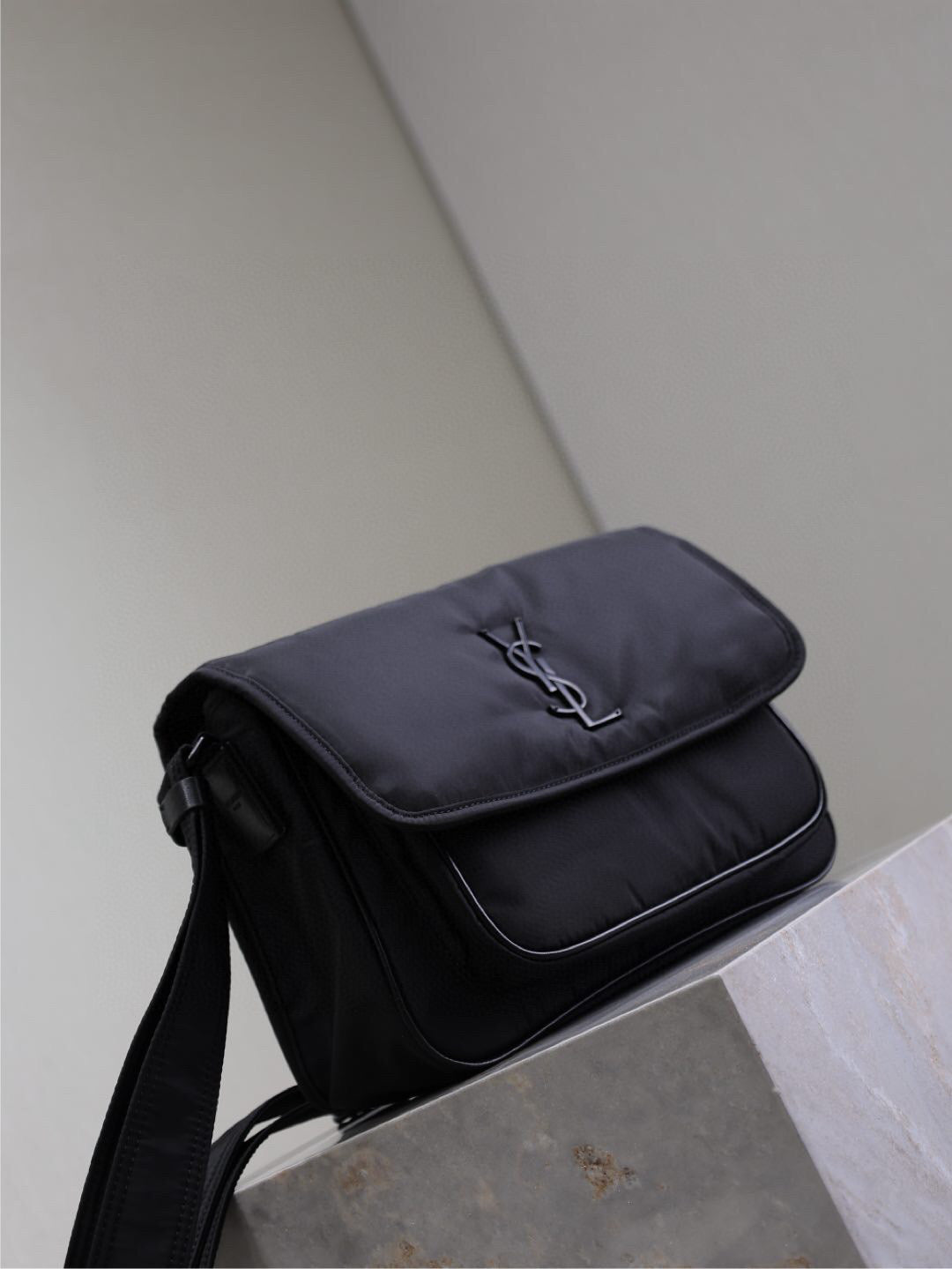 YSL SLING BAG 28×20×8.5cm