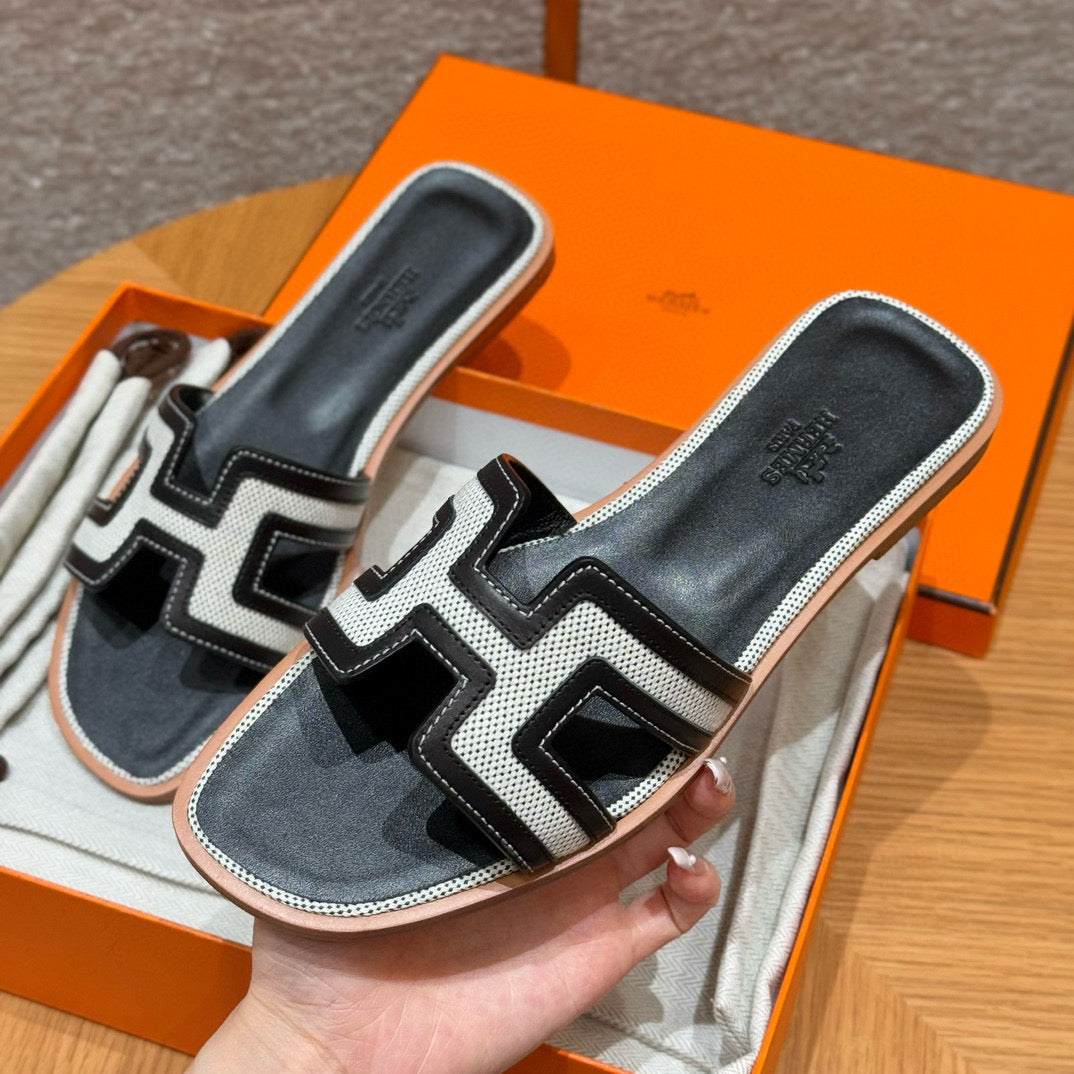 Hermes Slippers