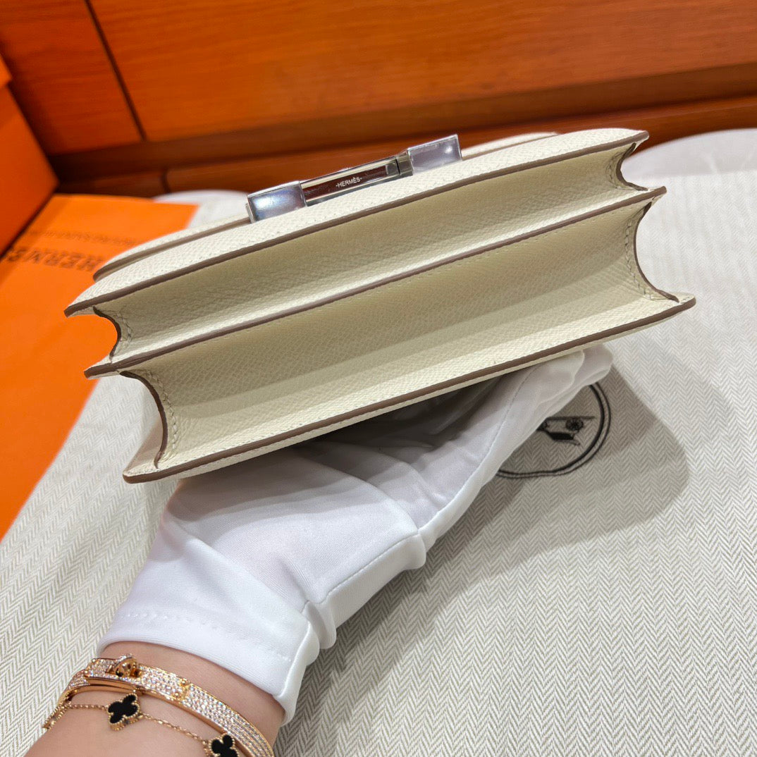 Hermes Constance 19