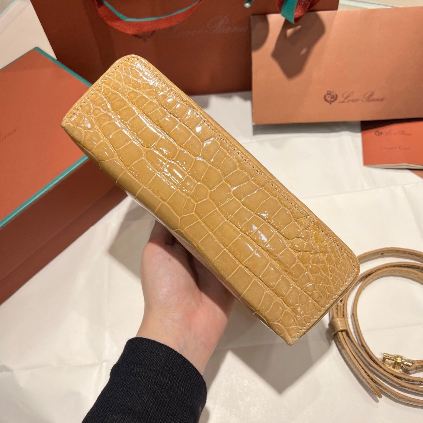 LP Extra Pocket L19 Handbag