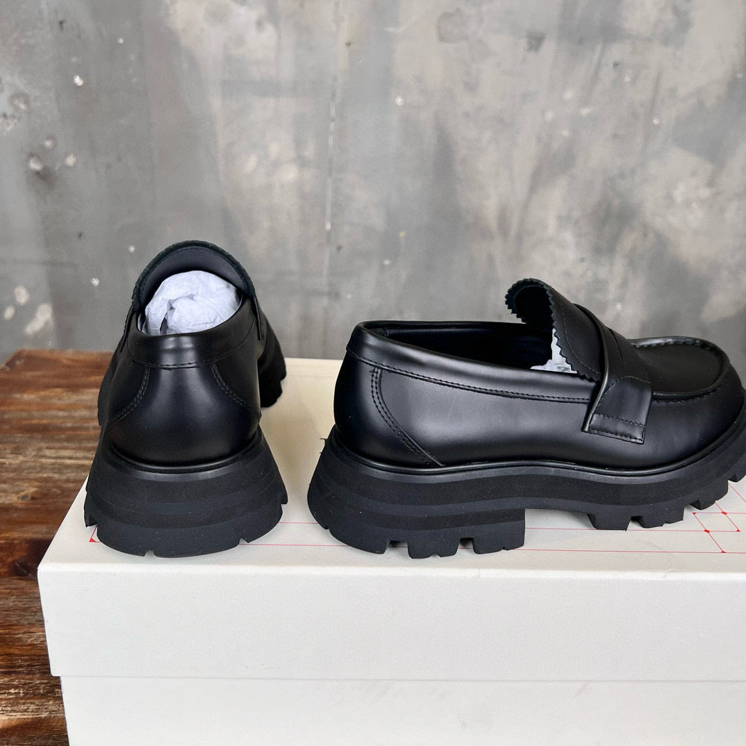 Alexander McQueen Loafers