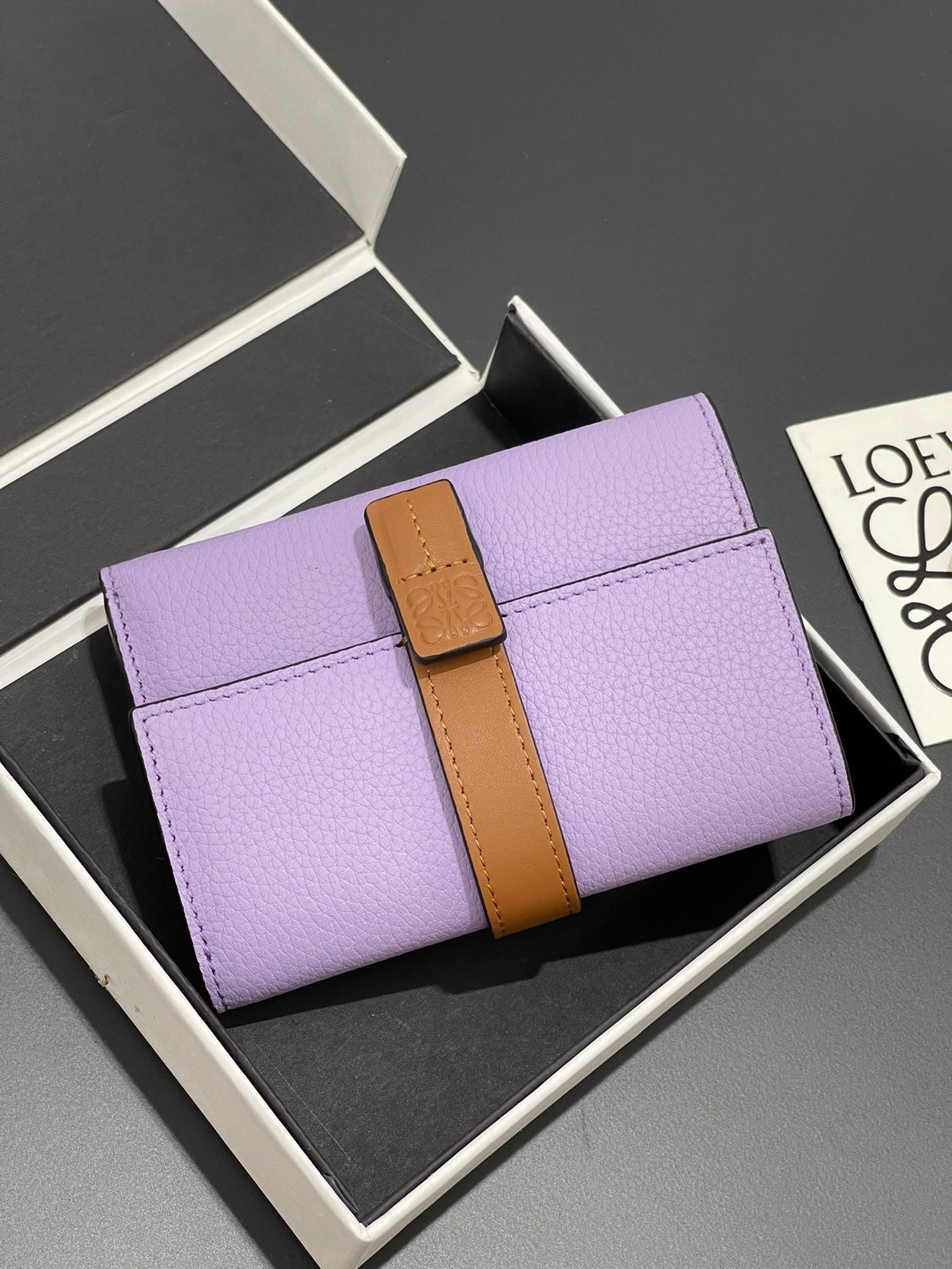 Loewe Wallet