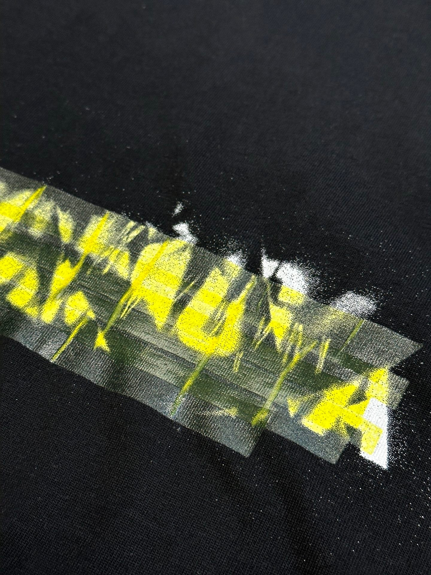 Balenciaga T-Shirt