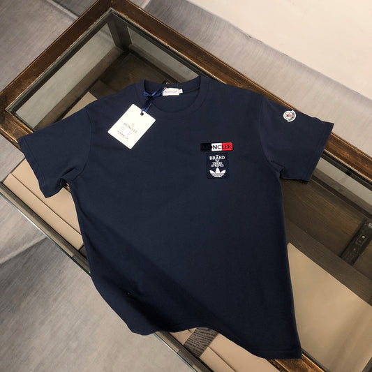 Moncler T-shirt