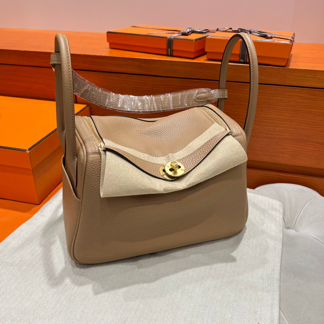 Hermes Lindy 26