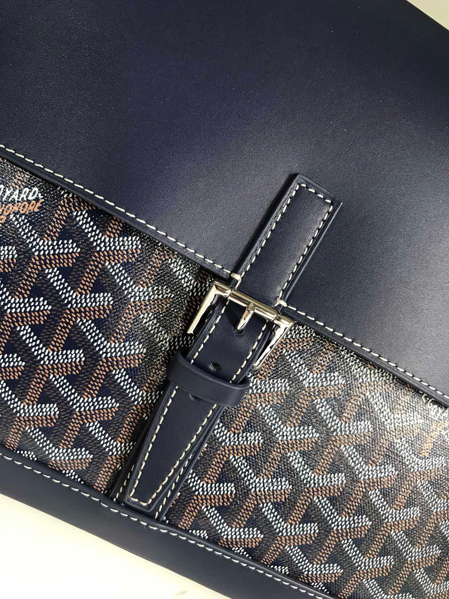 Goyard Messenger Bag 38x26x8cm