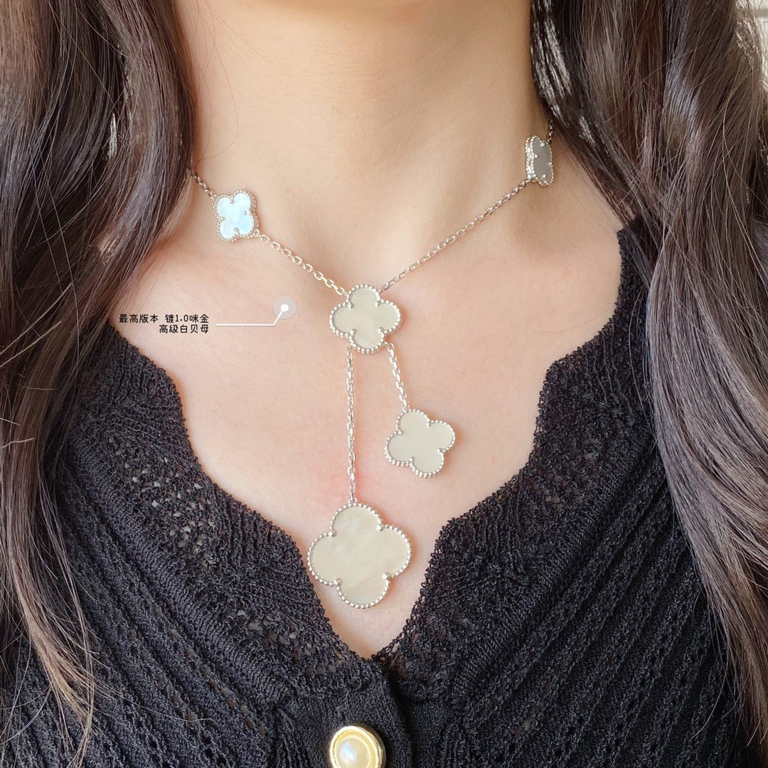 Van Cleef & Arpels Necklace