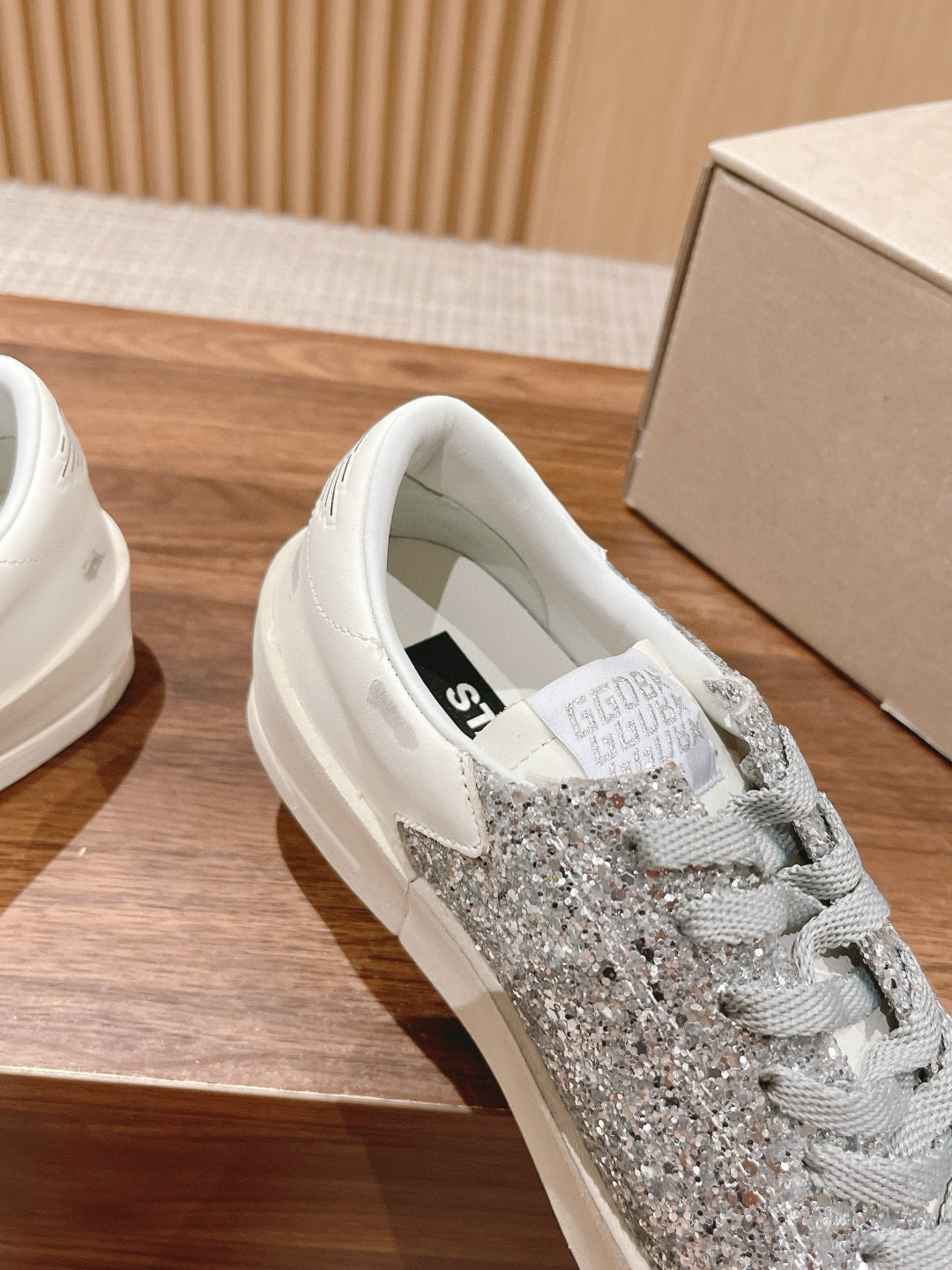 Golden Goose Sneaker