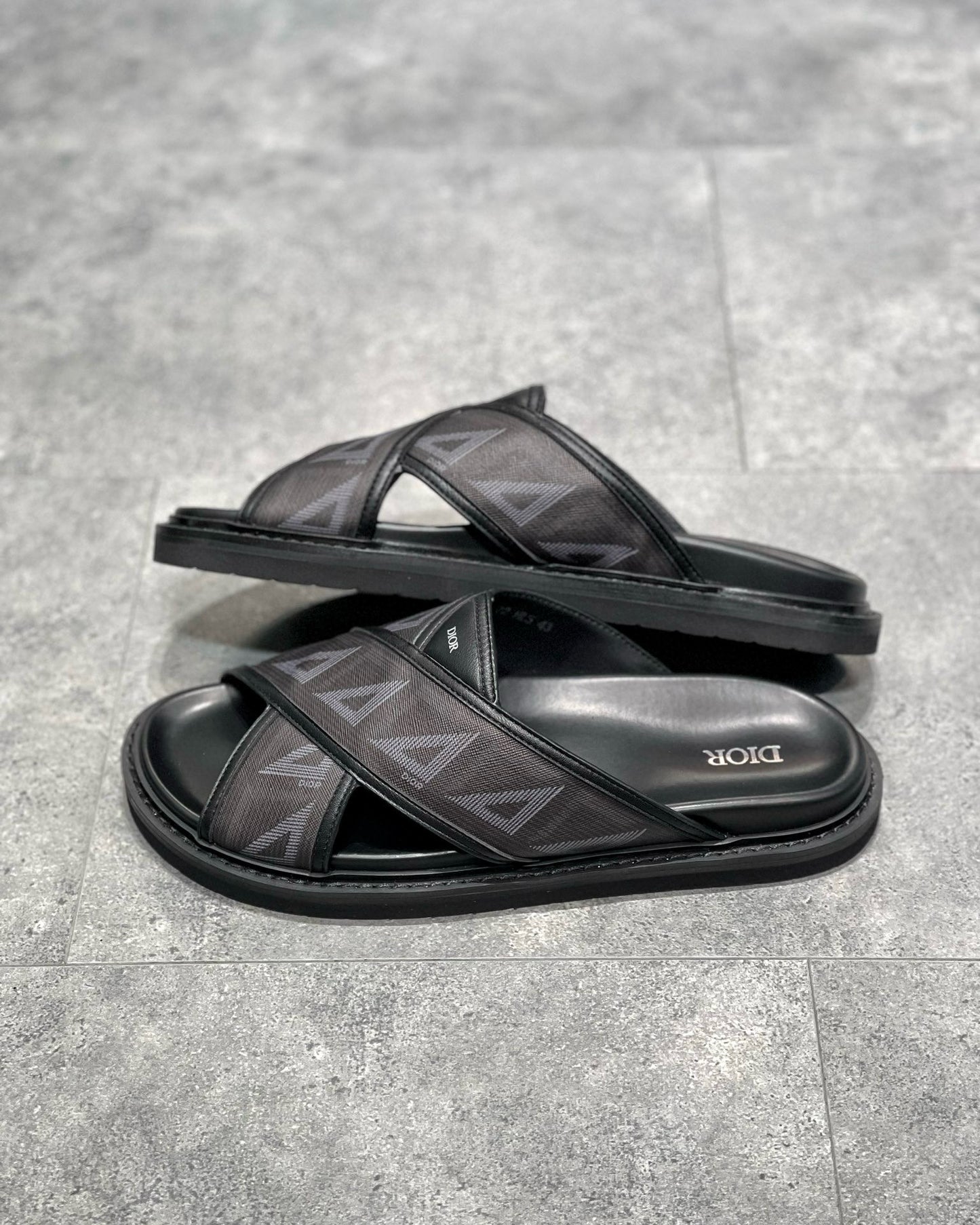 CD SANDALS