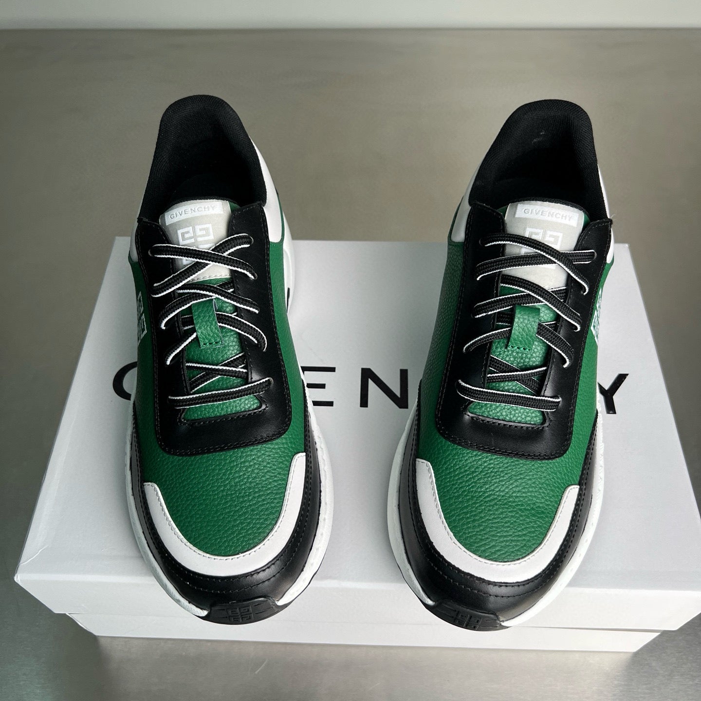 Givenchy Sneakers