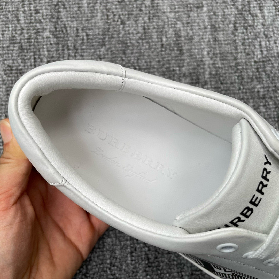 Burberry Sneakers