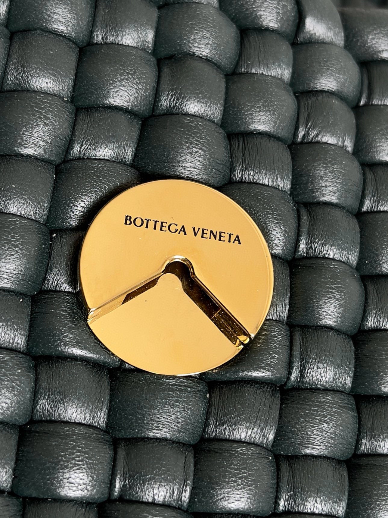 BV Intrecciato Sling Bag