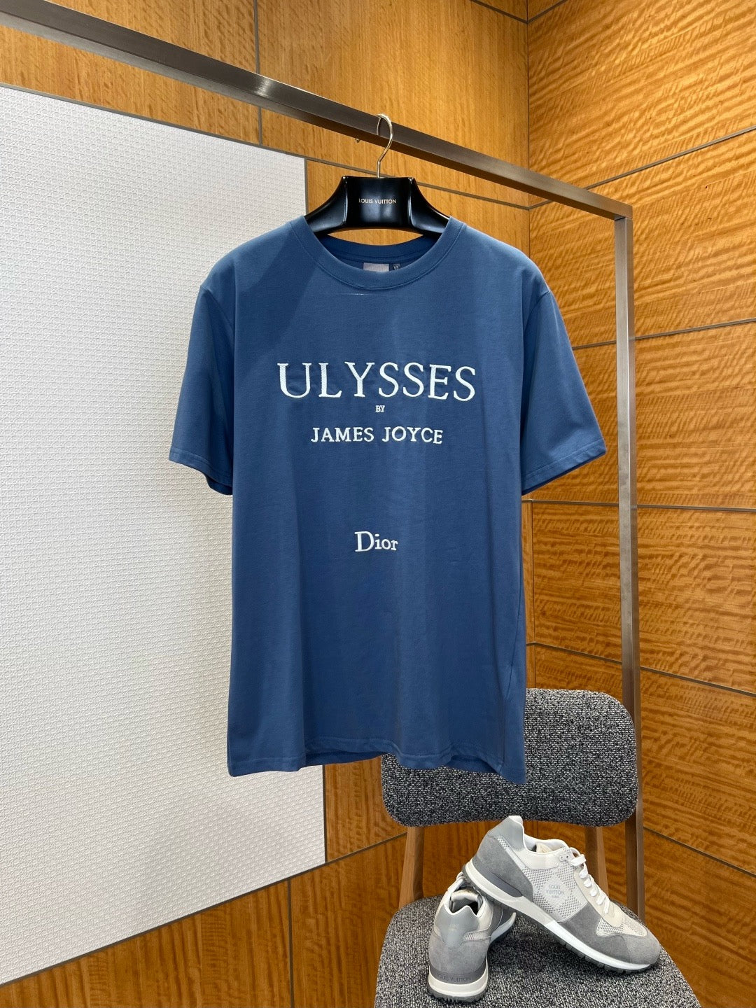 Dior T-shirt