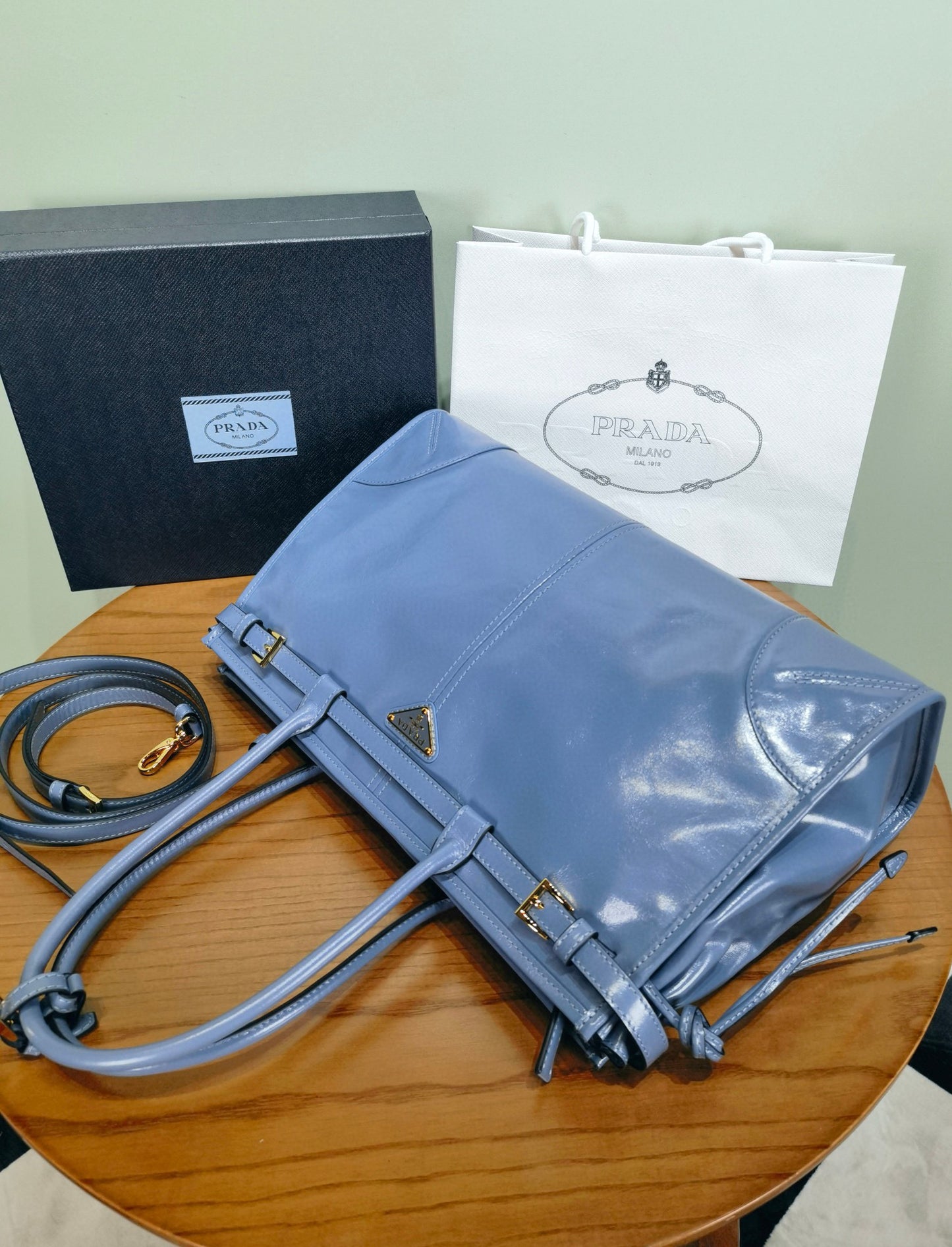 Prada Bonnie Bag 38x24x12cm